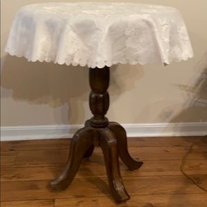 Lace Table Cover